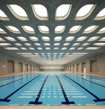 An auxiliary warm-up pool.