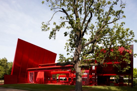 Serpentine+Gallery+Pavilion+2010%2c+designed+by+Jean+Nouvel