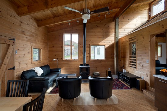 GriD Highland House_great room 