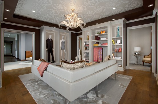 Personal shopping salon
