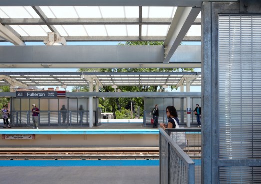 Fullerton arrival platforms