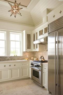 The houses Moroccan tilework and Latin American and Mediterranean-inspired architectural details celebrate diversity.