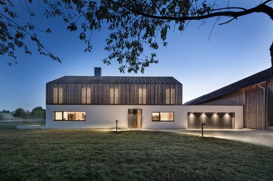 orthogonal connection to the historical barn