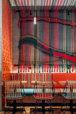 The design was inspired by the vibrant colors of traditional Peruvian materials and fabrics blended with Miami’s tropical environment.