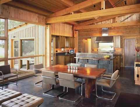 Oxidized steel on the exteriors and waxed steel inside are smooth counterpoints to the abundant wood finishes throughout the house.