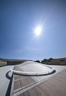 Curving+bench.