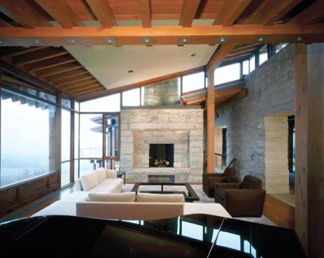 Glassy living pavilions look across to the Blue Mountains.