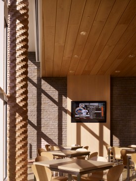 North+edge+of+main+dining+room.+Notice+sculptural+wood+column.