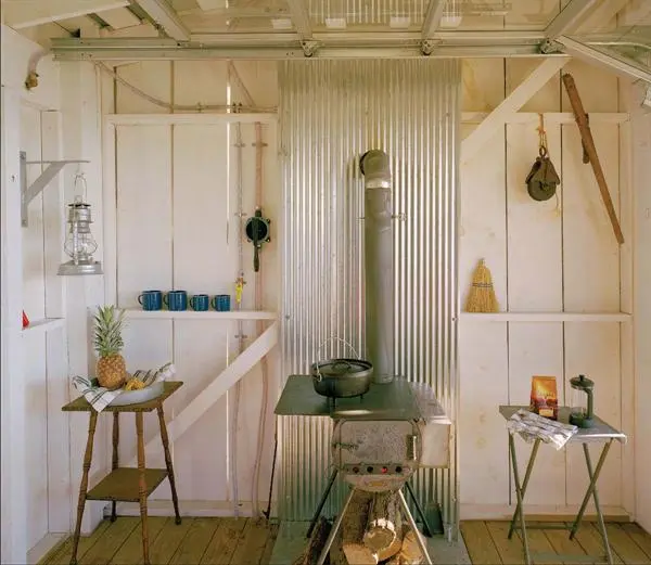 Empty Table Inside Shack The Shack At Hinkle Farm - Architect Magazine