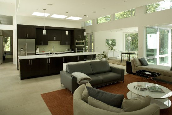 Interior 4