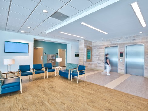 Gresham Smith-designed St. Joseph's/Candler ambulatory services hub