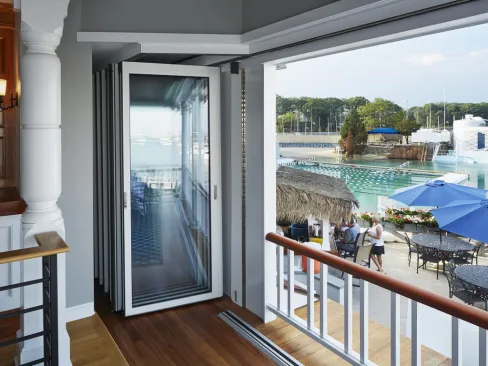 Larchmont Yacht Club, Nanawall