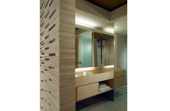 View towards the washroom