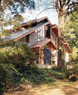 A masterful composition of disparate forms and materials, this Northern Virginia house defies categorization.