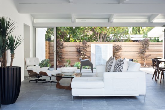 Truly Open Eichler House by Klopf Architecture