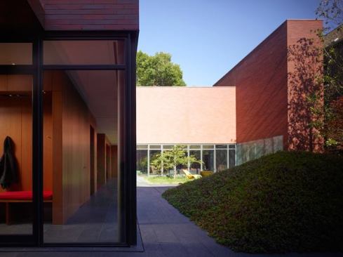 Internal+courtyard.