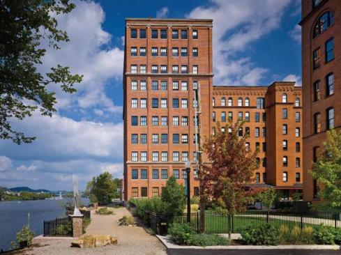 The project has an enviable location on the Allegheny River.