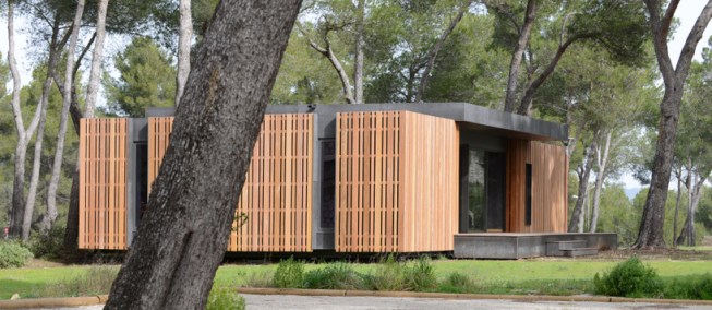 The+Pop-Up+House%3a+rapid+installation%2c+low+cost%2c+recyclable%2c+passive