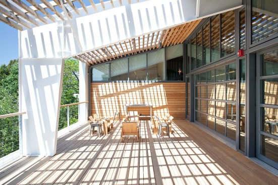 Upstairs+balcony.