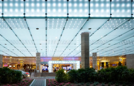 porte-cochere