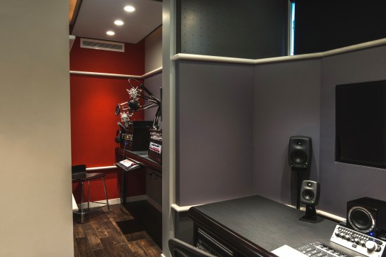 ++++Graeme+Judd+Control+Room+and+VO+Booth