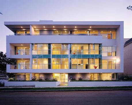 With all of this glass to cover, the window shading systems (top) virtually become part of the architecture. Kanner ensured they were all the same so there "would be continuity from the outside."