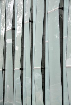 Exterior+glass+detail