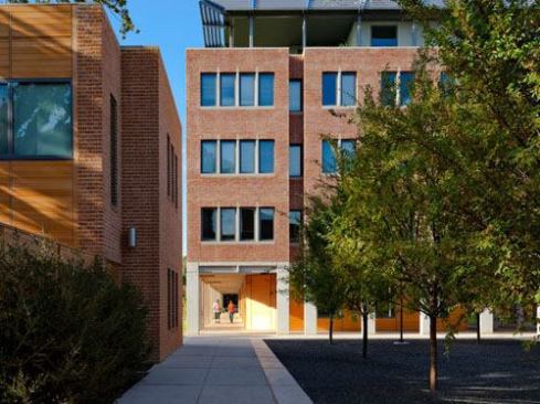 Special Housing McMurtry & Duncan Colleges, Houston Hanbury Evans Wright Vlattas + Company with Hopkins Architects