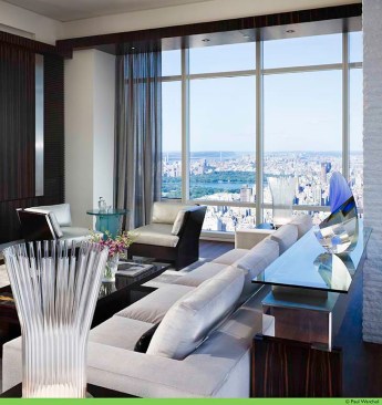 Frankel Apartment by Mojo Stumer Associates