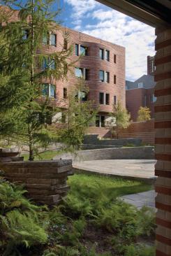 Wave-like bays house larger suites for upperclassmen, and limestone striations hark back to Princeton's old buildings.