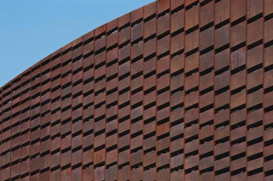 Facade+detail.