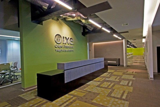 Corporativo IXE / Banco Deuno - usoarquitectura