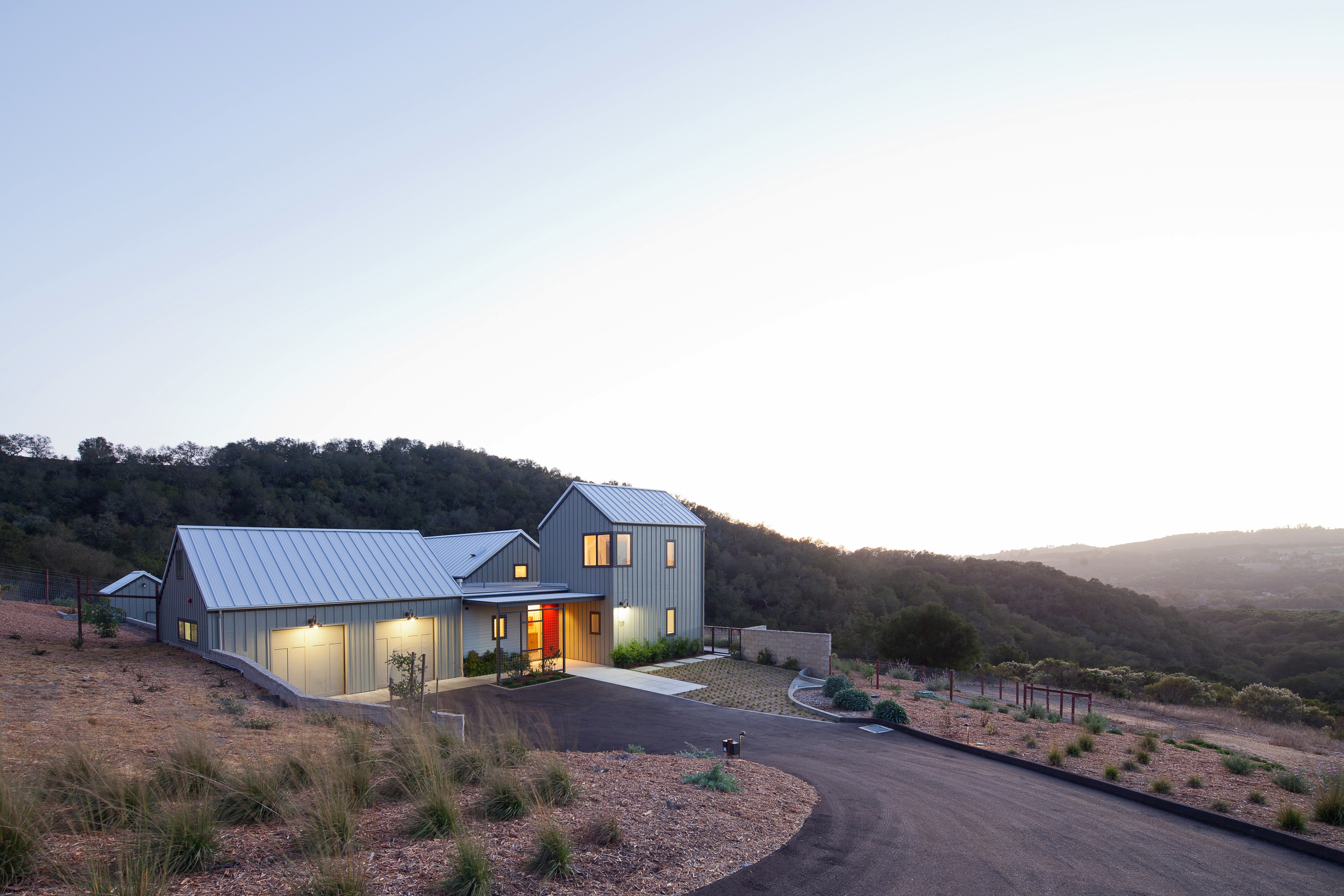 Arroyo Grande Modern Farmhouse - Architect Magazine