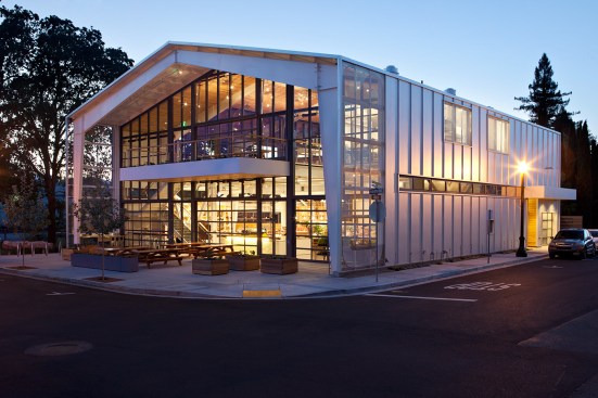 Exterior%2c+night.