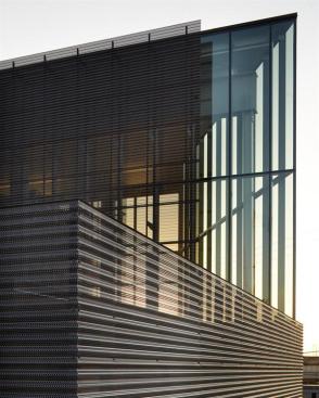 Solar+screen+detail.