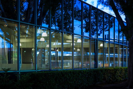 Exterior+Detail+-+Veiw+of+open+studio+space