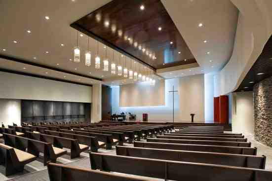 Tampa Covenant Church, interior sanctuary