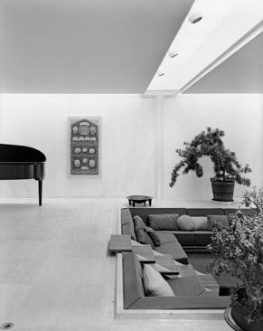 Irwin and Xenia Miller House, Columbus Ind., by Eero Saarinen.