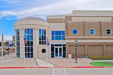 Tubelite’s high-performance window systems also played a key role in the integrated strategies to reduce the building’s energy usage, while providing for greater comfort level of occupants.