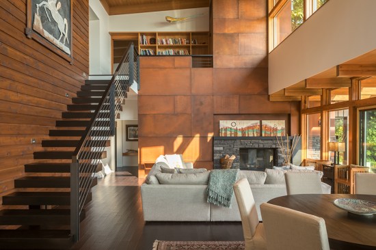 Island Retreat living area