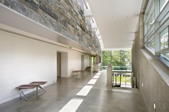Interior+view+of+concourse+lobby