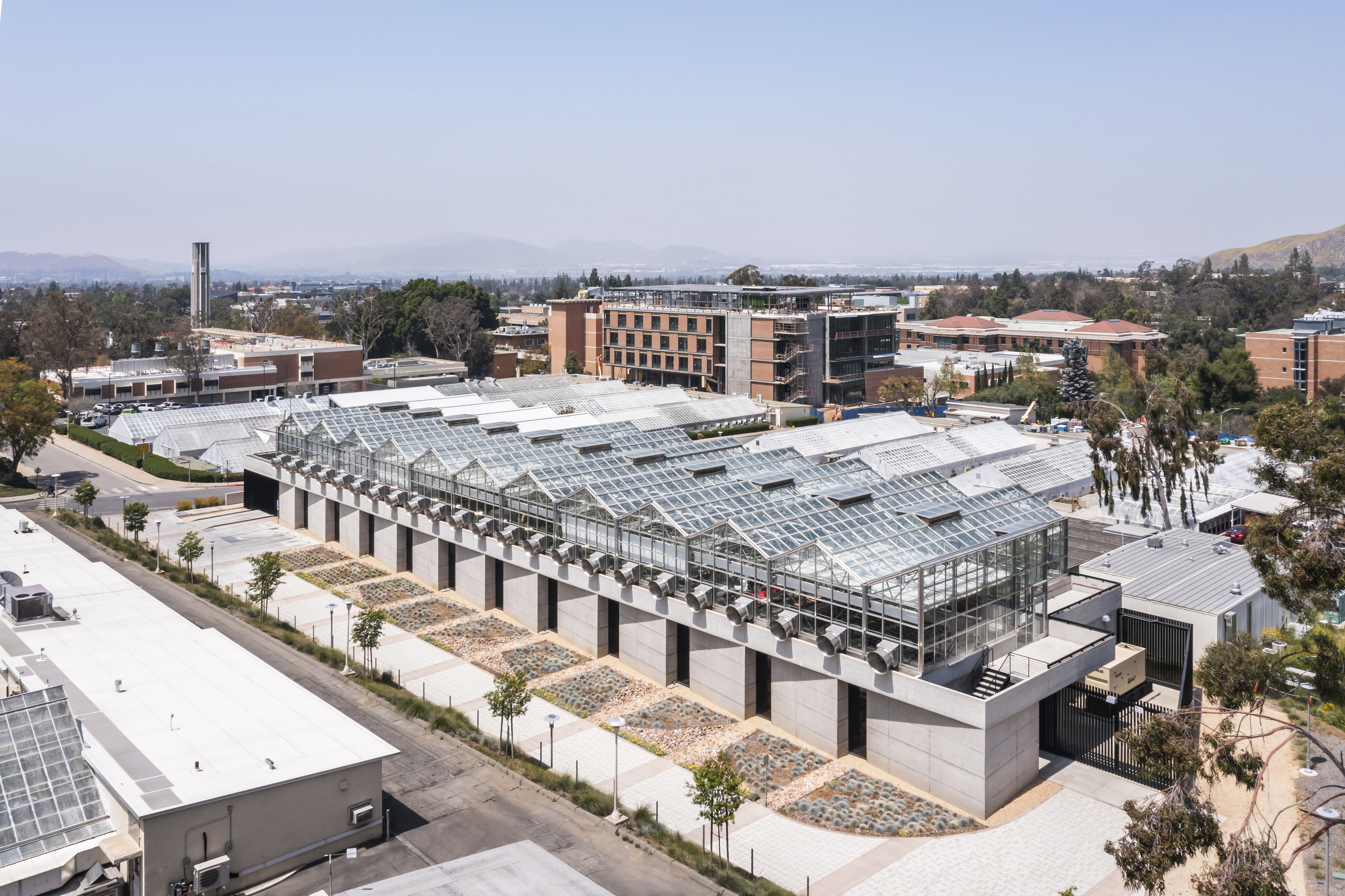 Uc Riverside Engineering University of California, Riverside Plant Research 1 - Architect Magazine