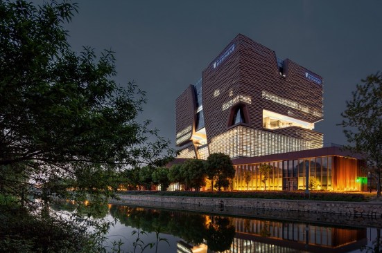 Xi%27an+Jiaotong-Liverpool+University+Administration+Information+Building