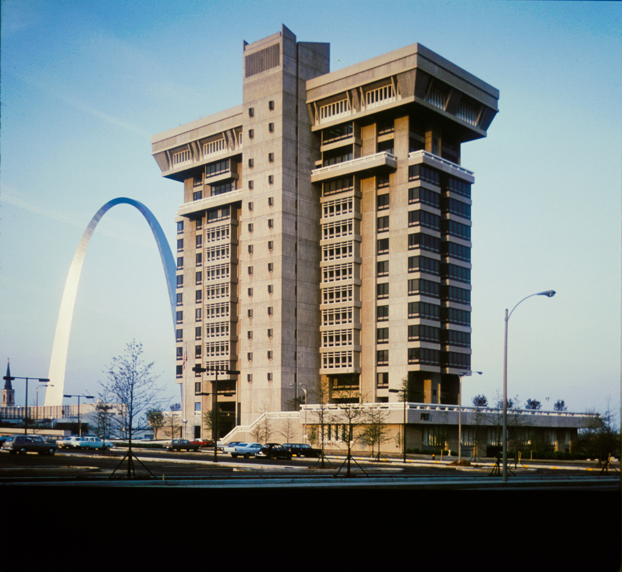 View from south, Pet Plaza, St. Louis