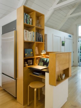 Lucent Modern