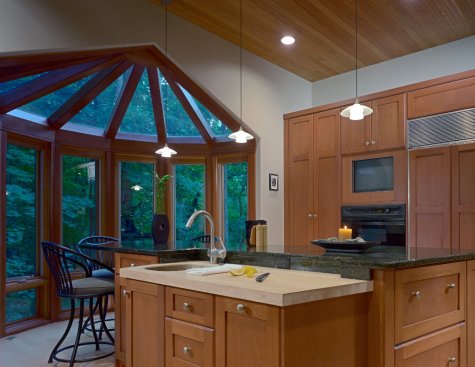 Kitchen+with+a+Salad+Island