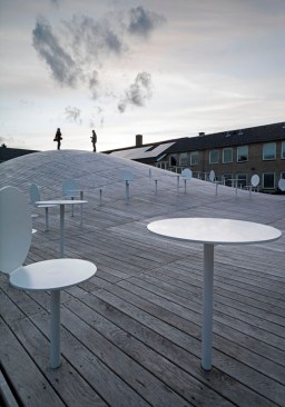 Tables+and+chairs.