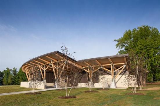 The+back+side+of+the+Welcome+Center.