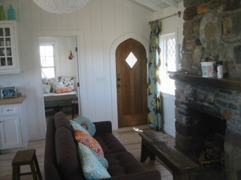 Living Rm 205 Dune Rd