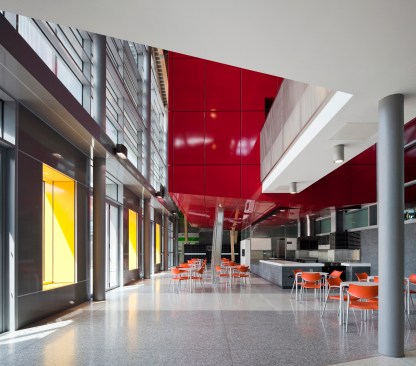 The caf? under the red fitness studio